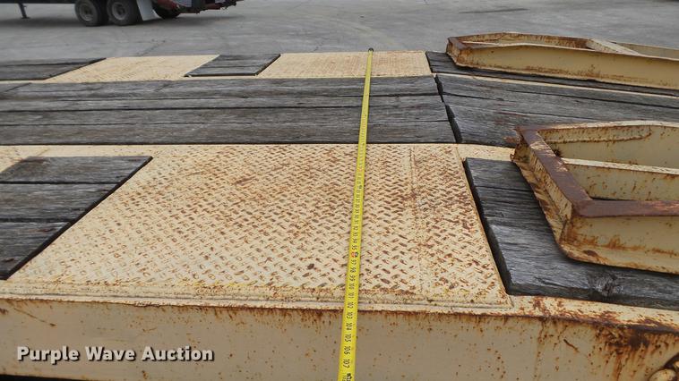 image for item DE5001 1979 shop built equipment trailer