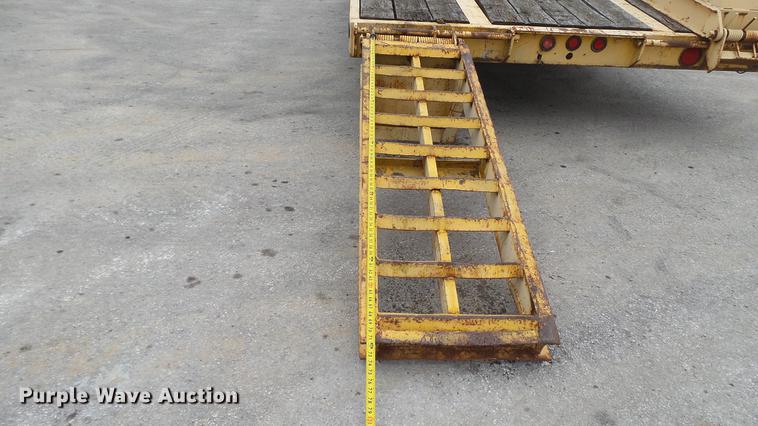 image for item DE5001 1979 shop built equipment trailer