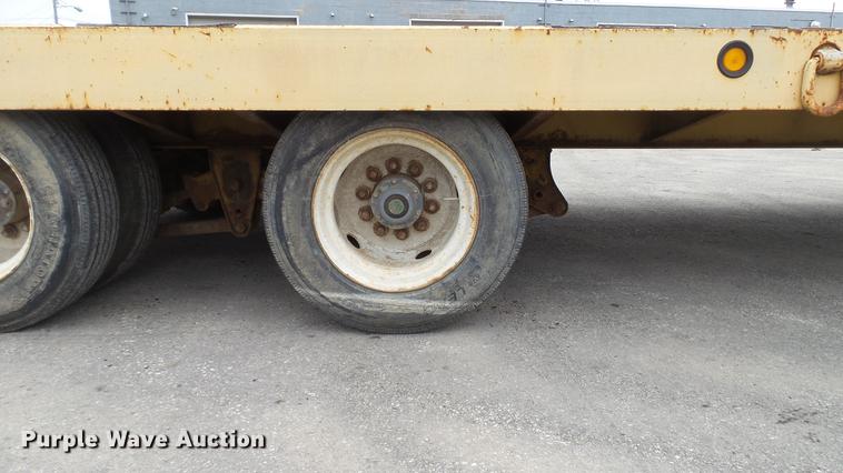 image for item DE5001 1979 shop built equipment trailer