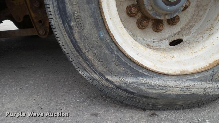 image for item DE5001 1979 shop built equipment trailer