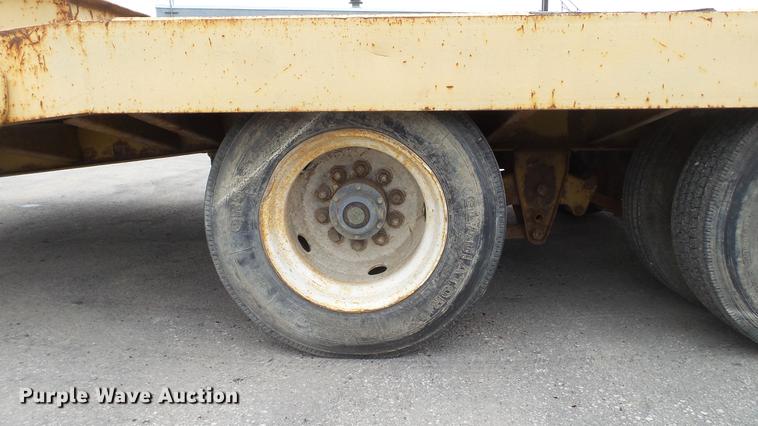 image for item DE5001 1979 shop built equipment trailer