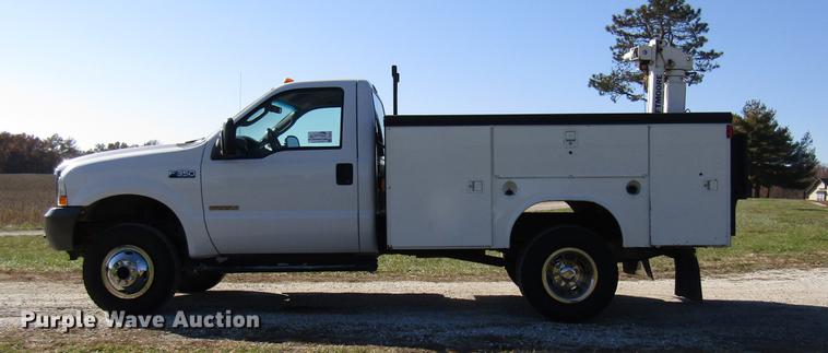 image for item DE5011 2004 Ford F350 Super Duty XL utility bed pickup truck with crane