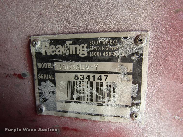 image for item DE5011 2004 Ford F350 Super Duty XL utility bed pickup truck with crane