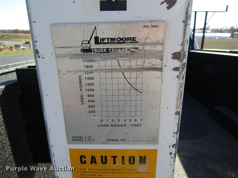 image for item DE5011 2004 Ford F350 Super Duty XL utility bed pickup truck with crane