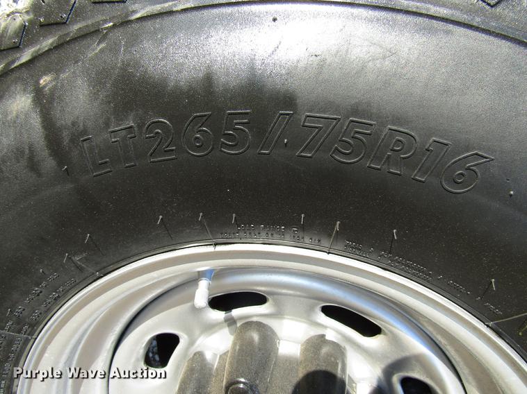 image for item DE5014 2003 Ford F350 Super Duty XL utility bed pickup truck