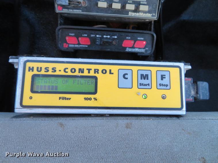 image for item DE5015 2005 Ford F550 Super Duty XL utility truck