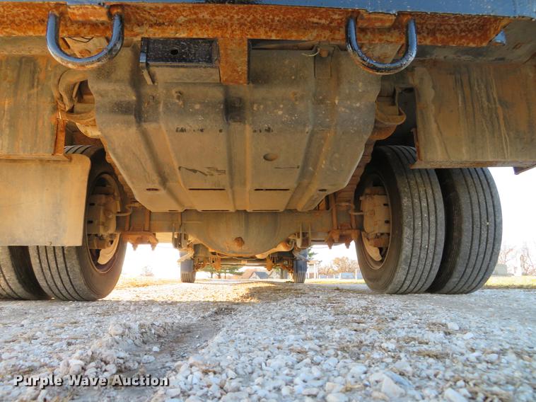 image for item DE5015 2005 Ford F550 Super Duty XL utility truck