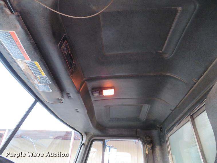 image for item DE5023 1995 Mack CH613 dump truck