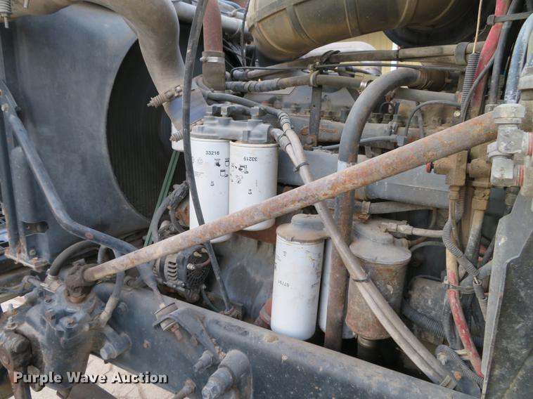 image for item DE5023 1995 Mack CH613 dump truck