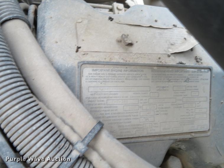 image for item DE5023 1995 Mack CH613 dump truck