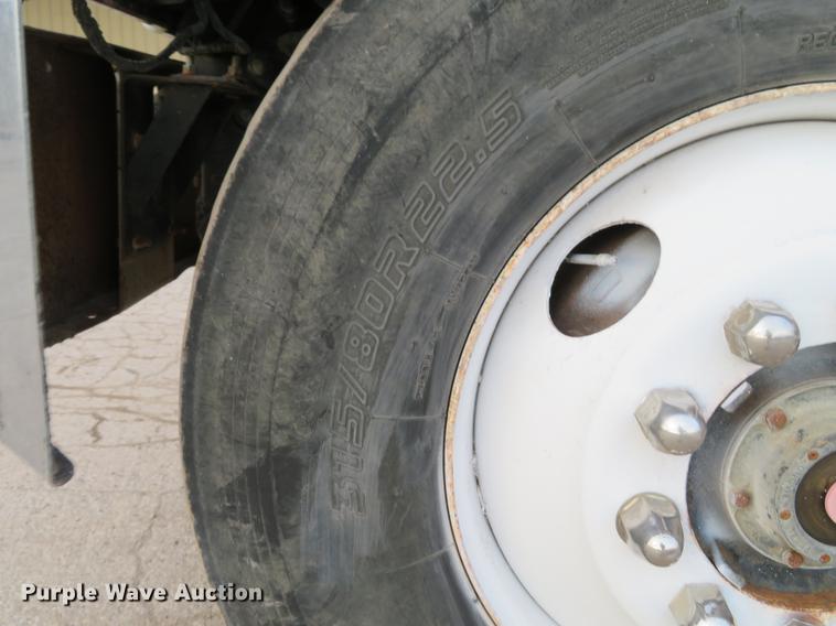 image for item DE5023 1995 Mack CH613 dump truck