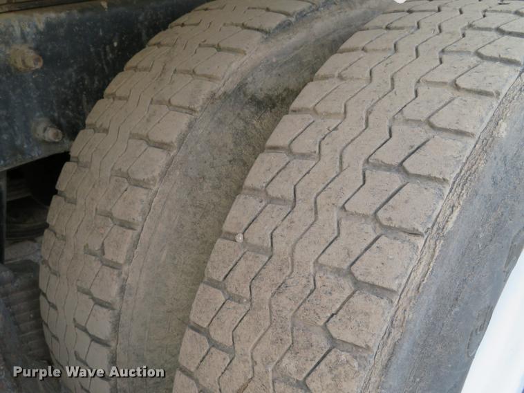 image for item DE5023 1995 Mack CH613 dump truck