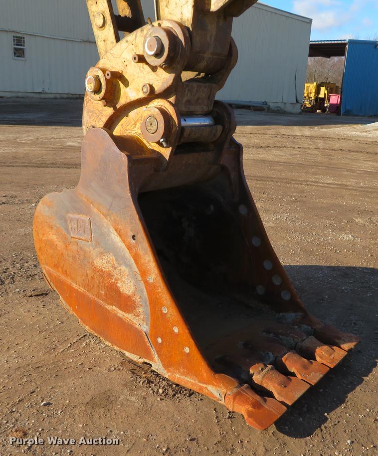 image for item DE5028 2004 Caterpillar 321C LCR excavator