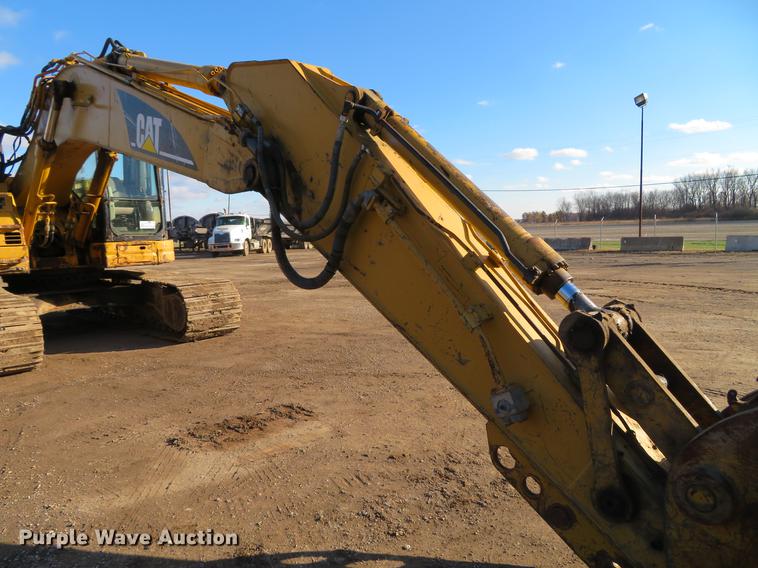 image for item DE5028 2004 Caterpillar 321C LCR excavator