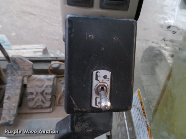 image for item DE5028 2004 Caterpillar 321C LCR excavator