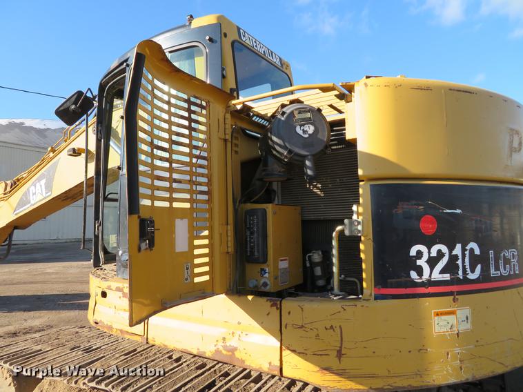 image for item DE5028 2004 Caterpillar 321C LCR excavator