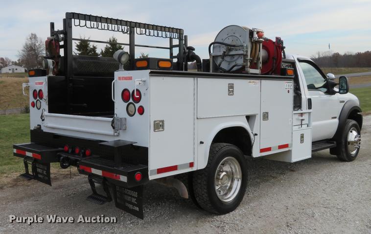 image for item DE5036 2007 Ford F550 Super Duty service truck