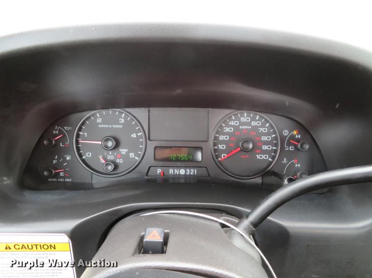 image for item DE5036 2007 Ford F550 Super Duty service truck