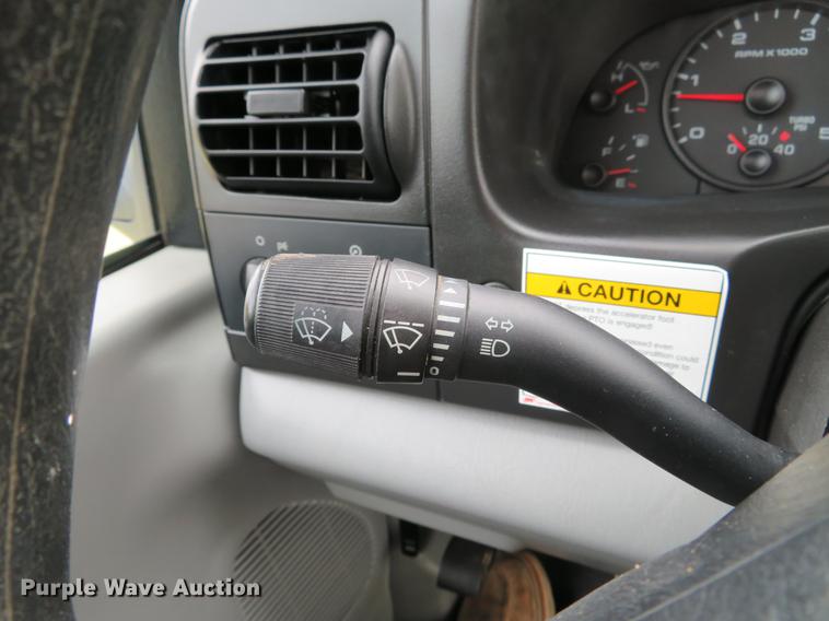 image for item DE5036 2007 Ford F550 Super Duty service truck