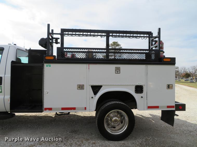 image for item DE5036 2007 Ford F550 Super Duty service truck