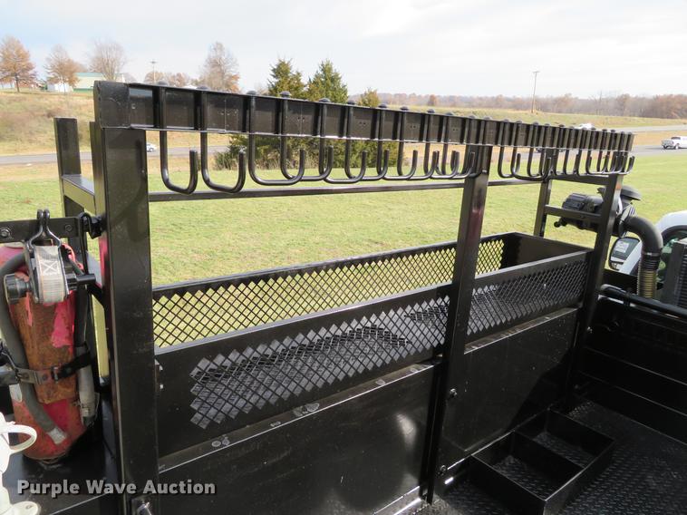 image for item DE5036 2007 Ford F550 Super Duty service truck