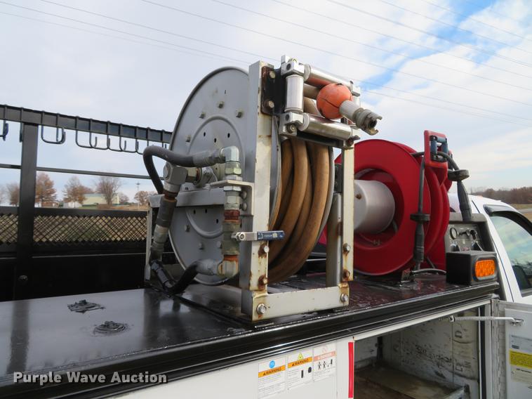 image for item DE5036 2007 Ford F550 Super Duty service truck