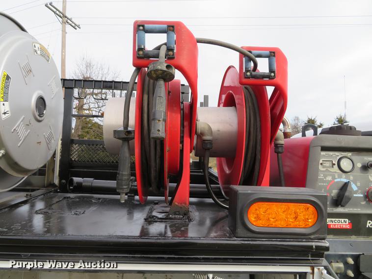 image for item DE5036 2007 Ford F550 Super Duty service truck