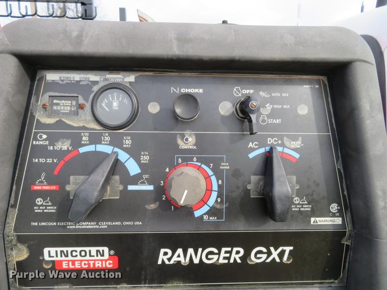 image for item DE5036 2007 Ford F550 Super Duty service truck