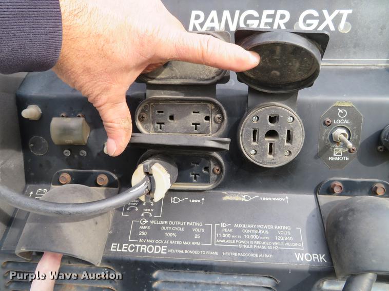 image for item DE5036 2007 Ford F550 Super Duty service truck