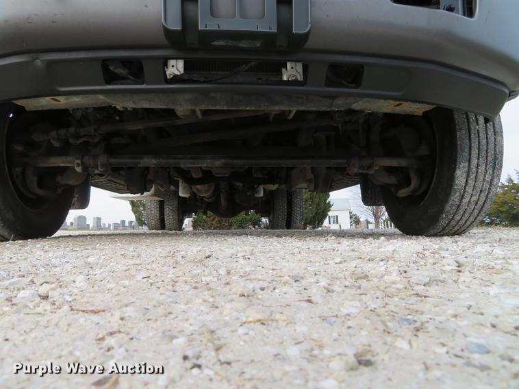 image for item DE5036 2007 Ford F550 Super Duty service truck