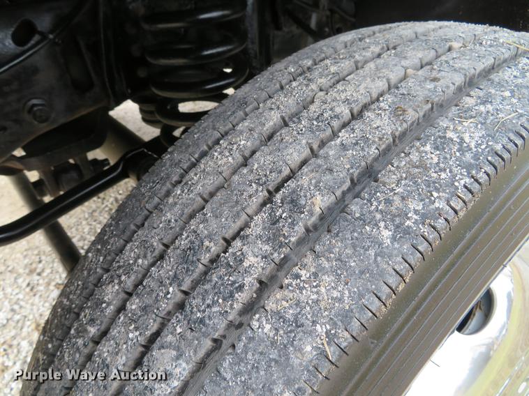 image for item DE5036 2007 Ford F550 Super Duty service truck