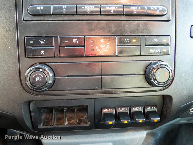 image for item DE5039 2012 Ford F350 Super Duty XL SuperCab service truck