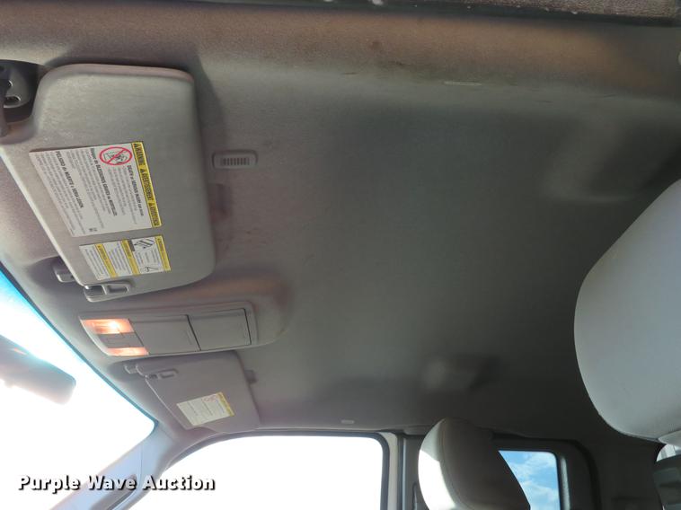 image for item DE5039 2012 Ford F350 Super Duty XL SuperCab service truck