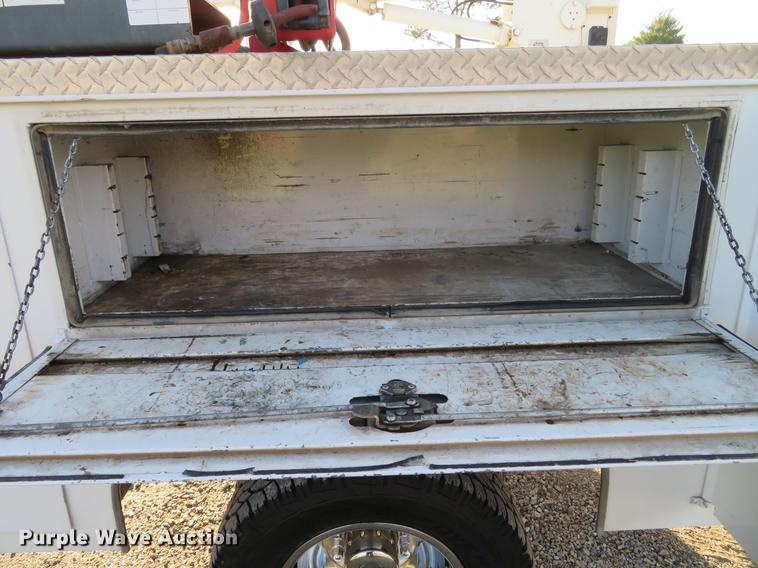 image for item DE5039 2012 Ford F350 Super Duty XL SuperCab service truck