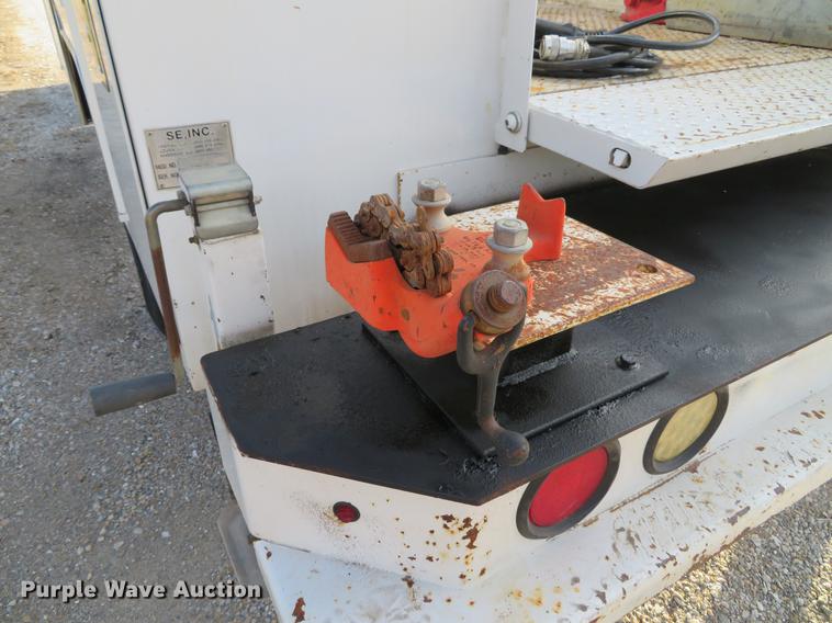 image for item DE5039 2012 Ford F350 Super Duty XL SuperCab service truck