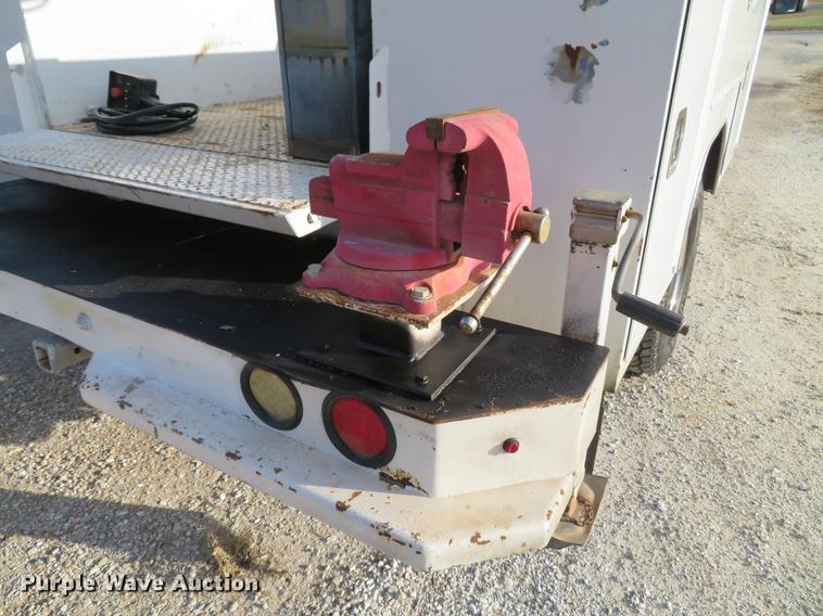 image for item DE5039 2012 Ford F350 Super Duty XL SuperCab service truck