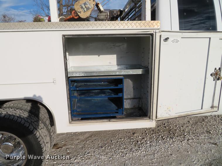 image for item DE5039 2012 Ford F350 Super Duty XL SuperCab service truck