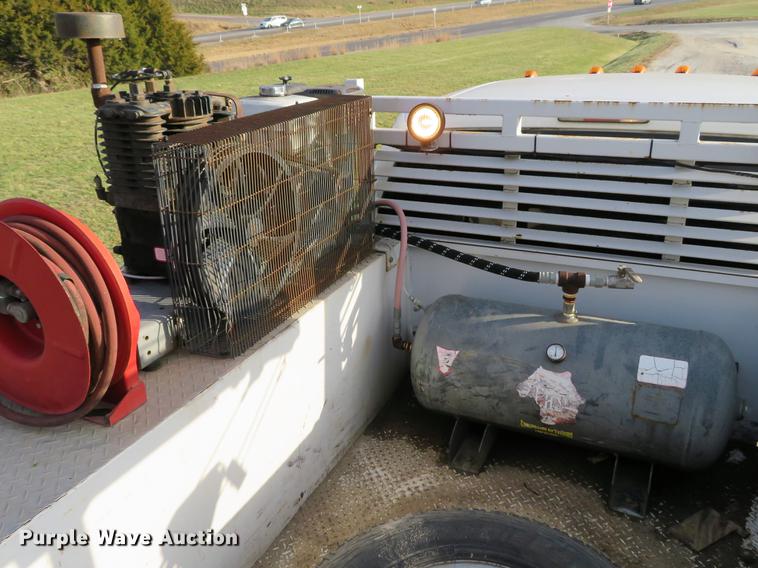 image for item DE5039 2012 Ford F350 Super Duty XL SuperCab service truck