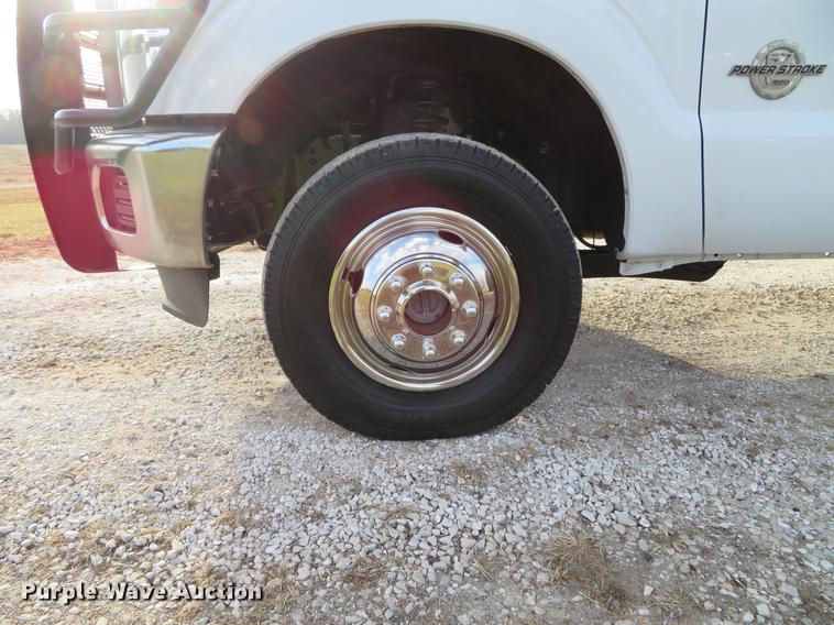 image for item DE5039 2012 Ford F350 Super Duty XL SuperCab service truck