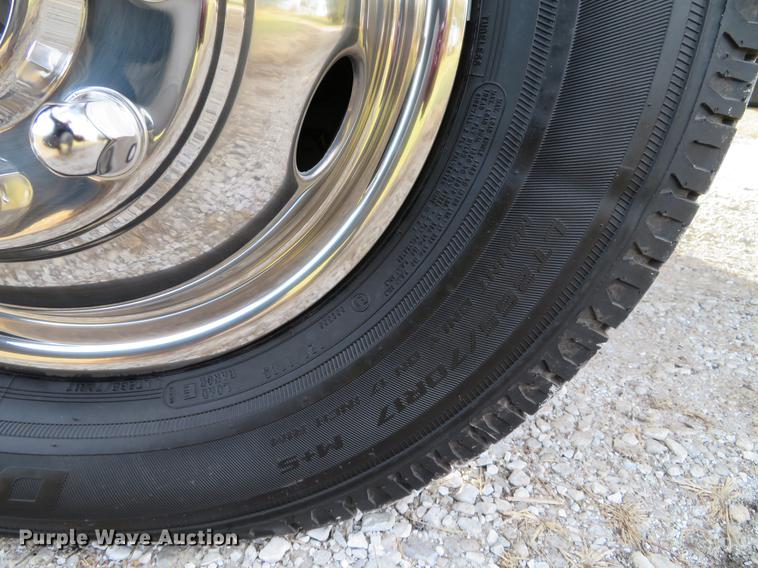 image for item DE5039 2012 Ford F350 Super Duty XL SuperCab service truck