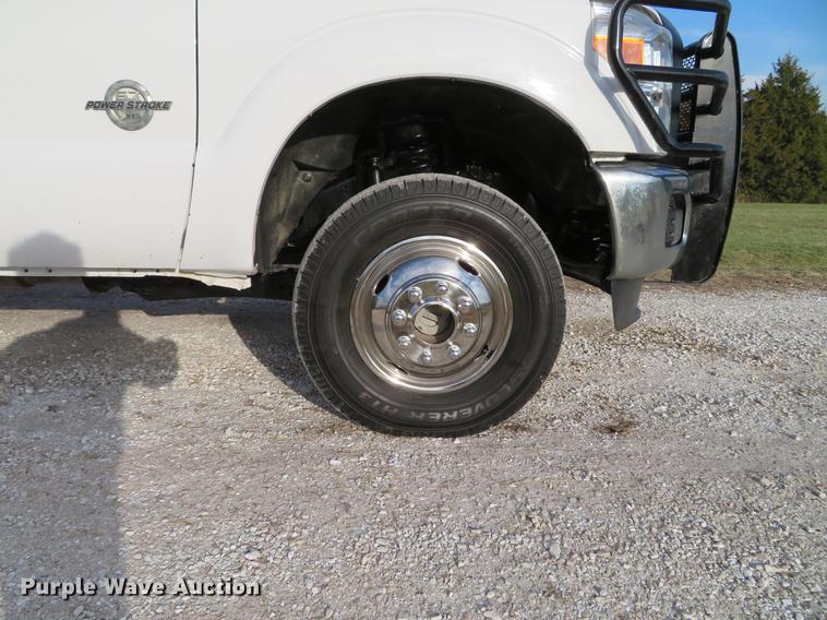 image for item DE5039 2012 Ford F350 Super Duty XL SuperCab service truck