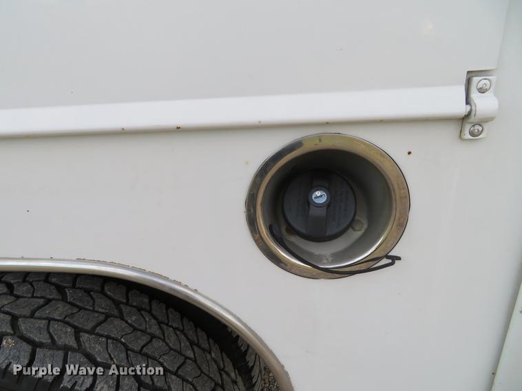 image for item DE5039 2012 Ford F350 Super Duty XL SuperCab service truck