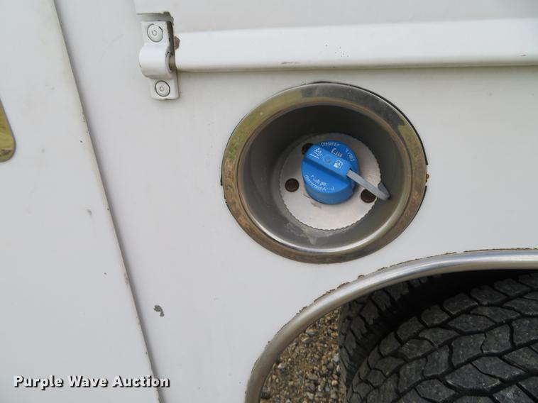 image for item DE5039 2012 Ford F350 Super Duty XL SuperCab service truck