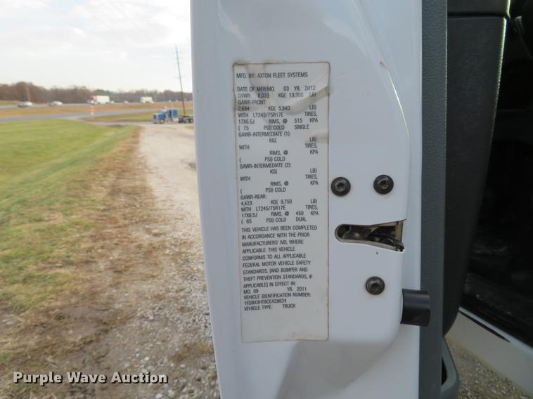 image for item DE5039 2012 Ford F350 Super Duty XL SuperCab service truck