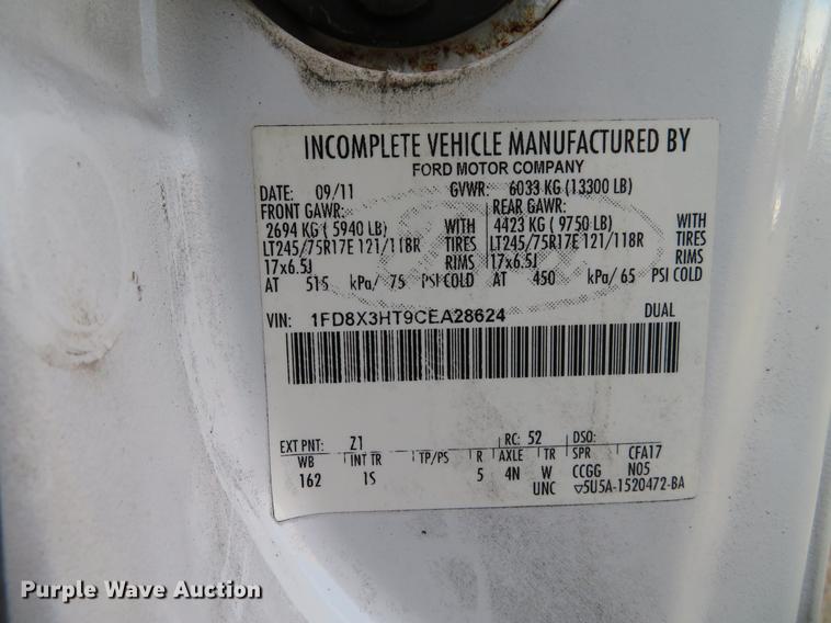 image for item DE5039 2012 Ford F350 Super Duty XL SuperCab service truck