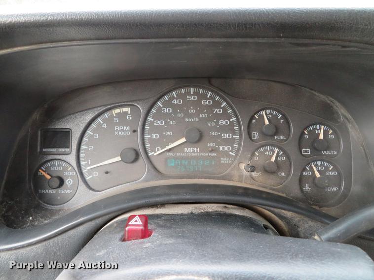 image for item DE5041 2002 Chevrolet Silverado 3500 Ext. Cab flatbed pickup truck