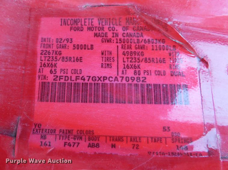 image for item DE5042 1993 Ford F450 Super Duty XL well hoist truck