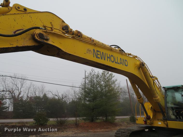 image for item DE5043 2000 New Holland EC450 excavator