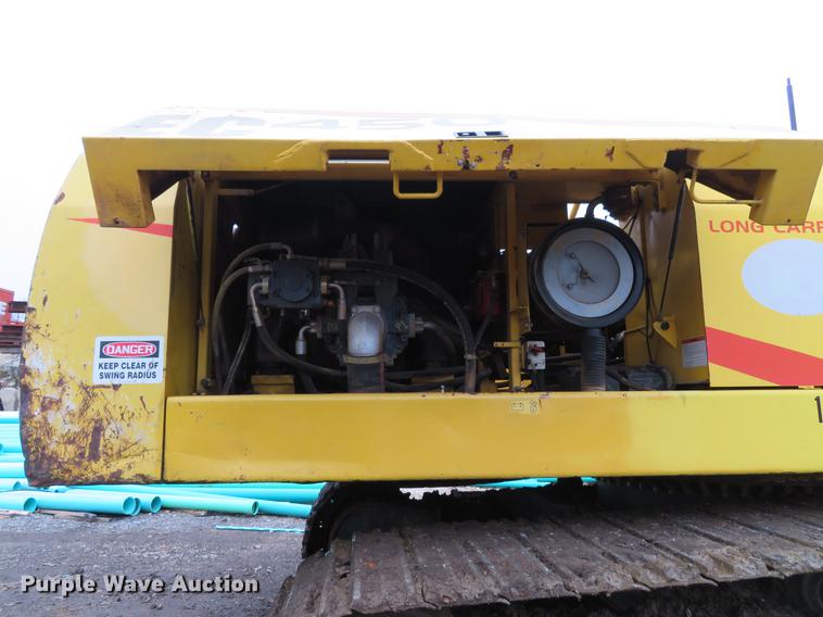 image for item DE5043 2000 New Holland EC450 excavator