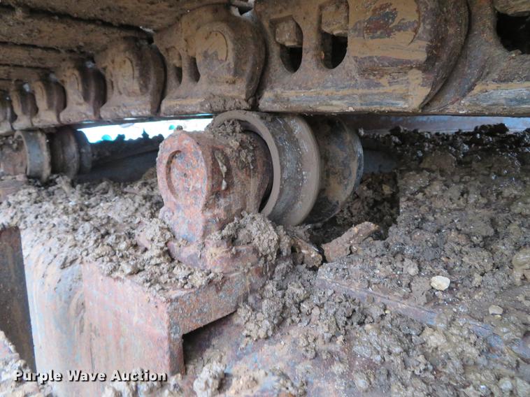 image for item DE5043 2000 New Holland EC450 excavator